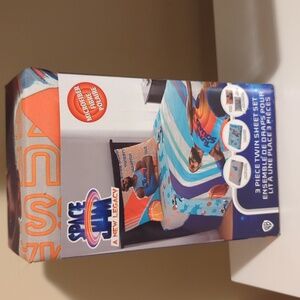 Space Jam a New Legacy microfibre 3 piece twin bedding set brand new